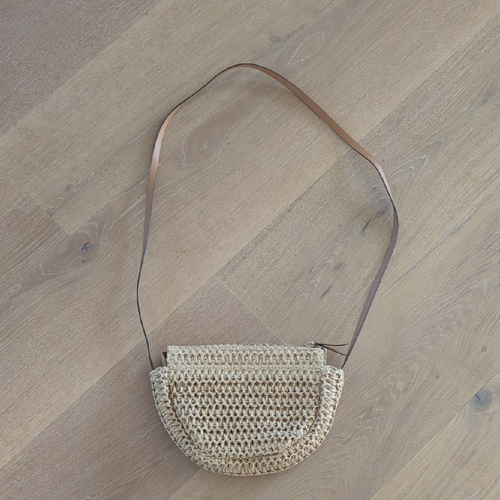H&M Tan Woven Crossbody Bag